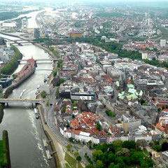 Bremen von oben - Blick vom Theater bis zur Überseestadt